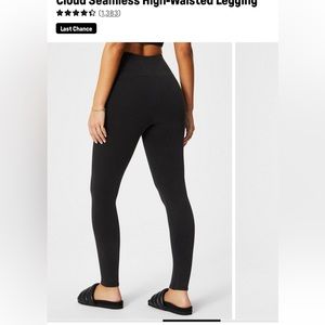 47. NWT Fabletics Cloud Seamless High Waist Vintage Black